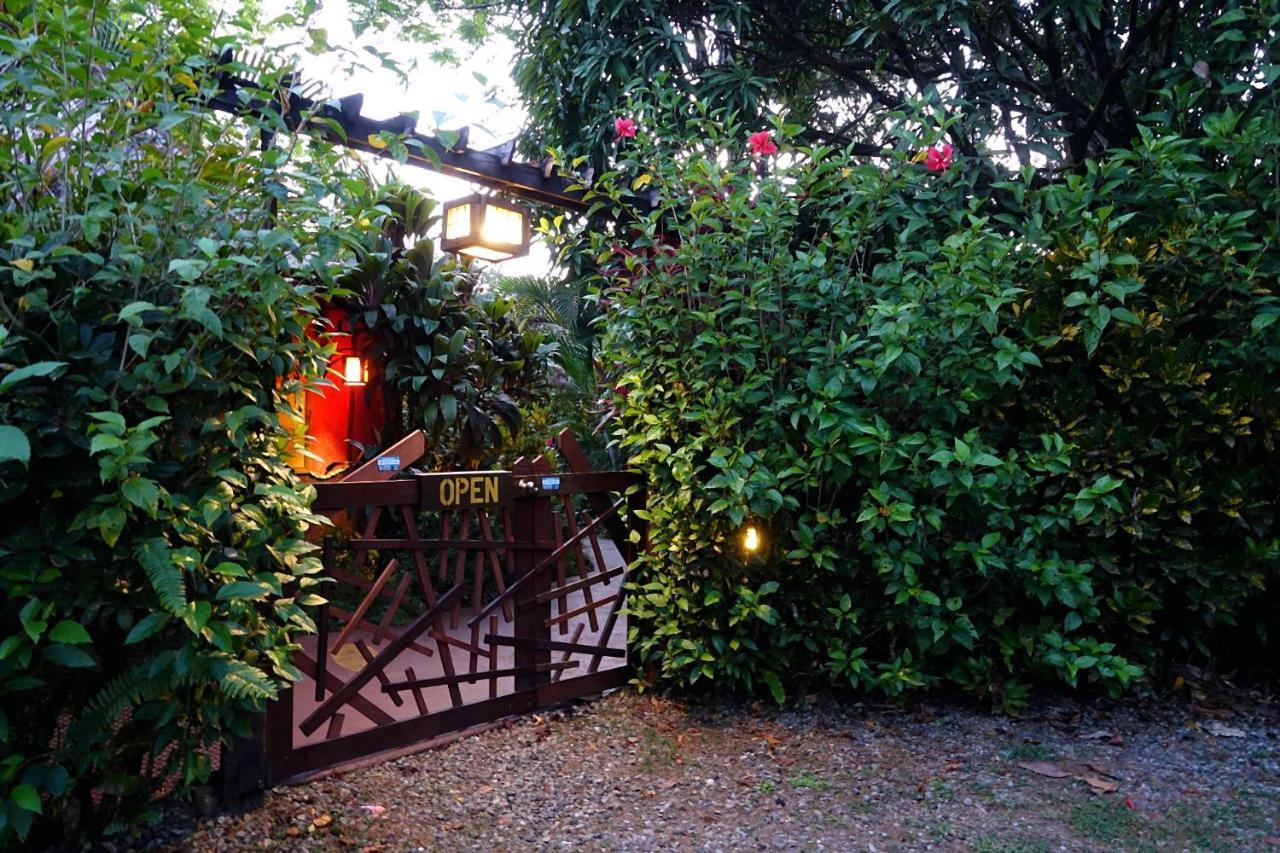 Villa Dos Casitas Ojochal Exterior foto
